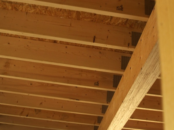 strop drewniany