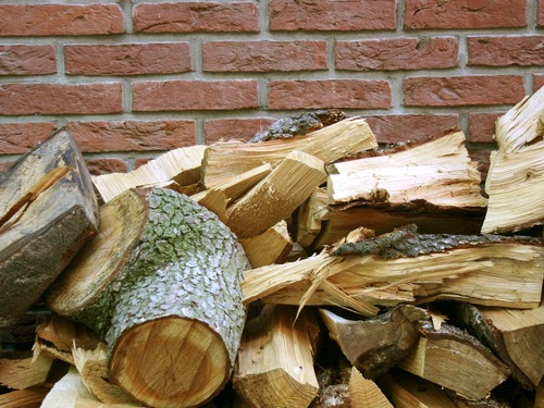 przechowywanie drewna opałowego, drewno opałowe